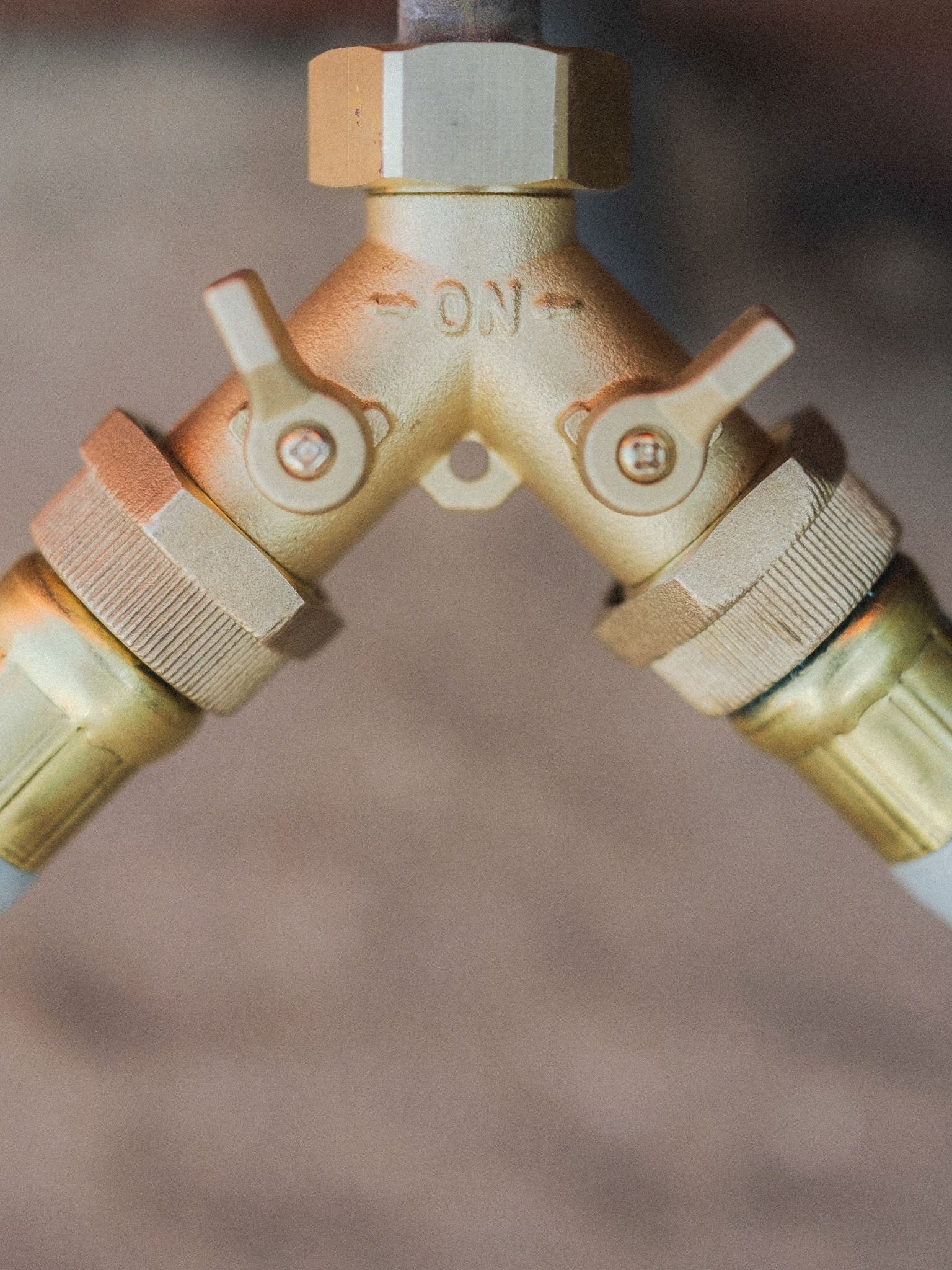 brass garden hose splitter