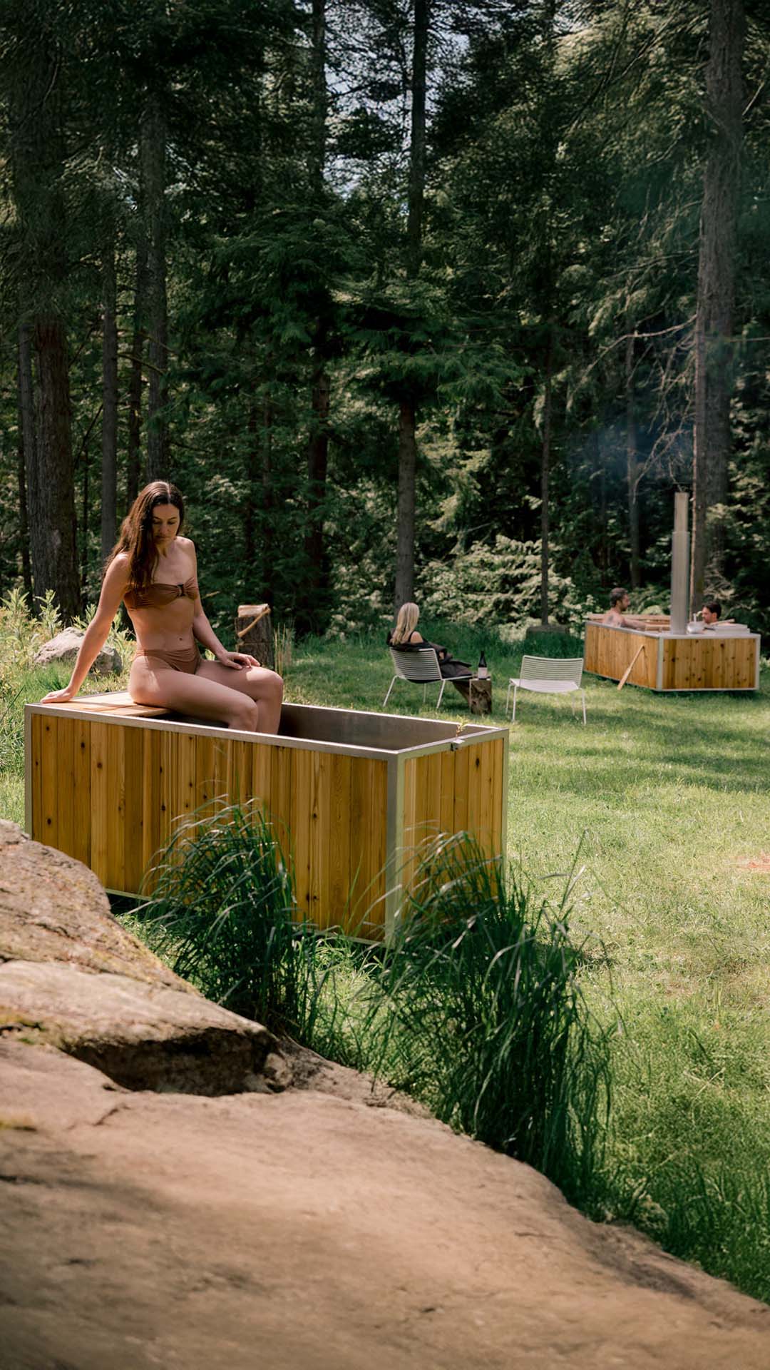 cold tub and hot tub by GOODLAND