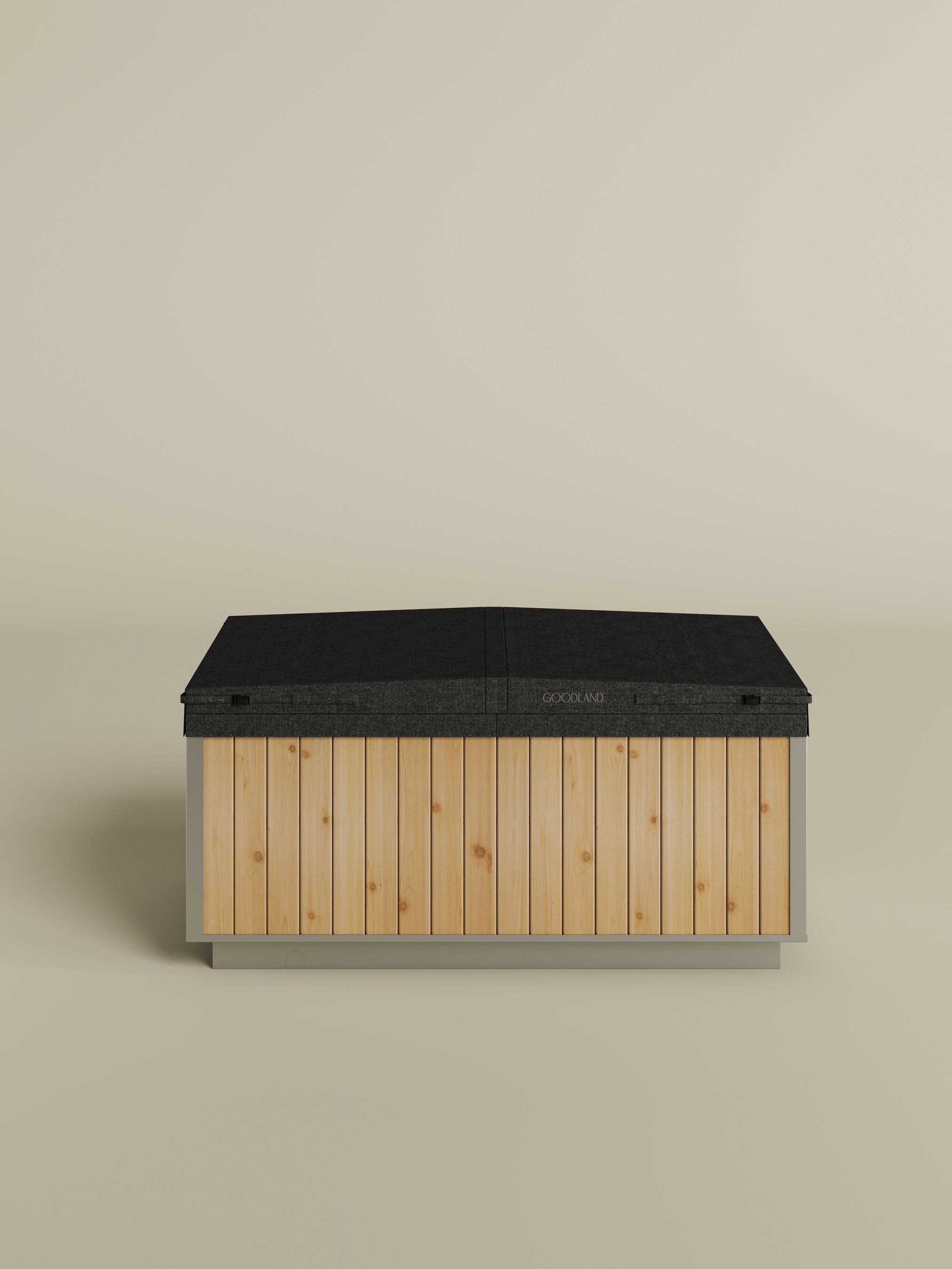 outdoor soaking tub with insulated cover