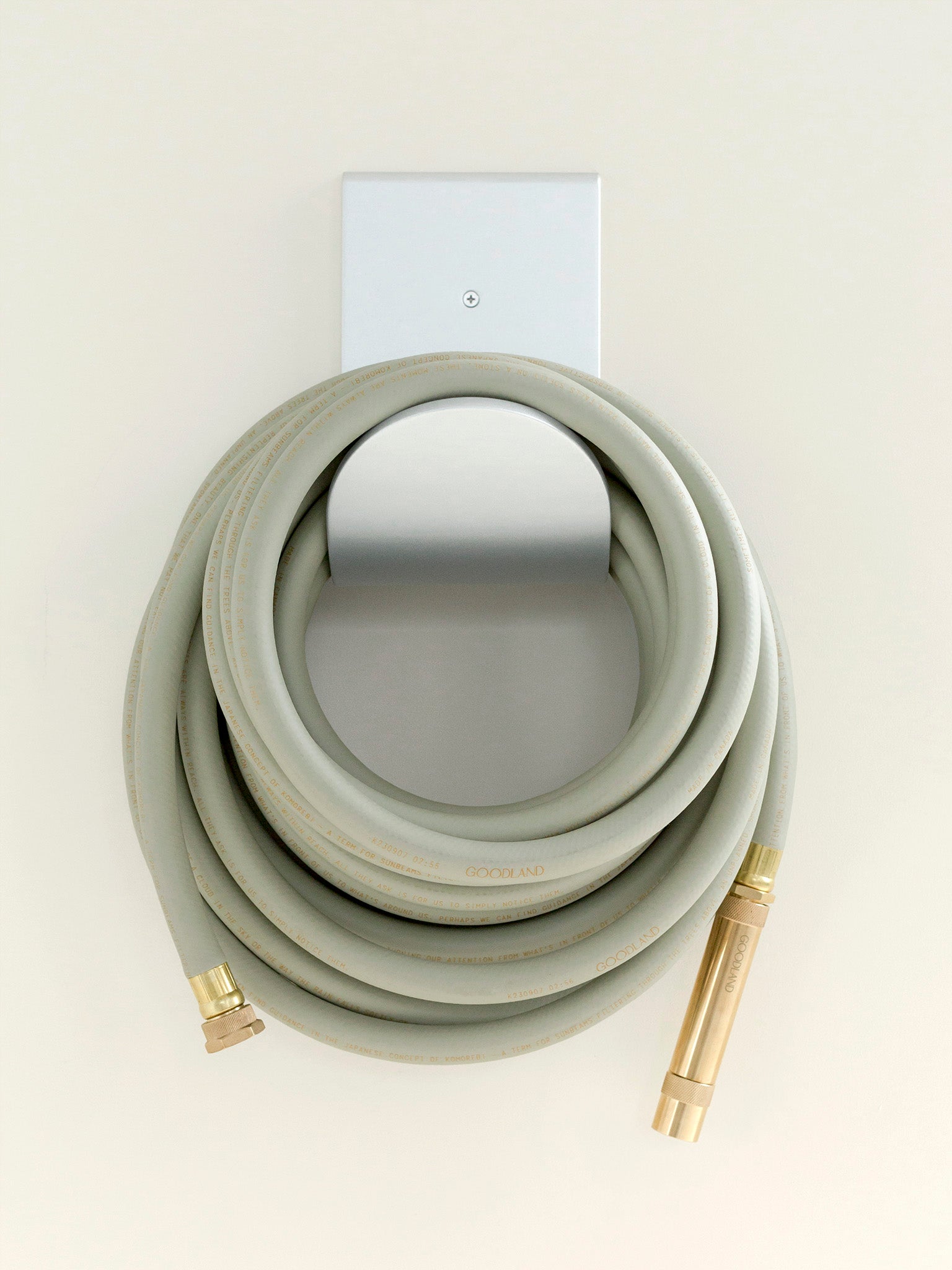 aluminum hose hanger and garden hose