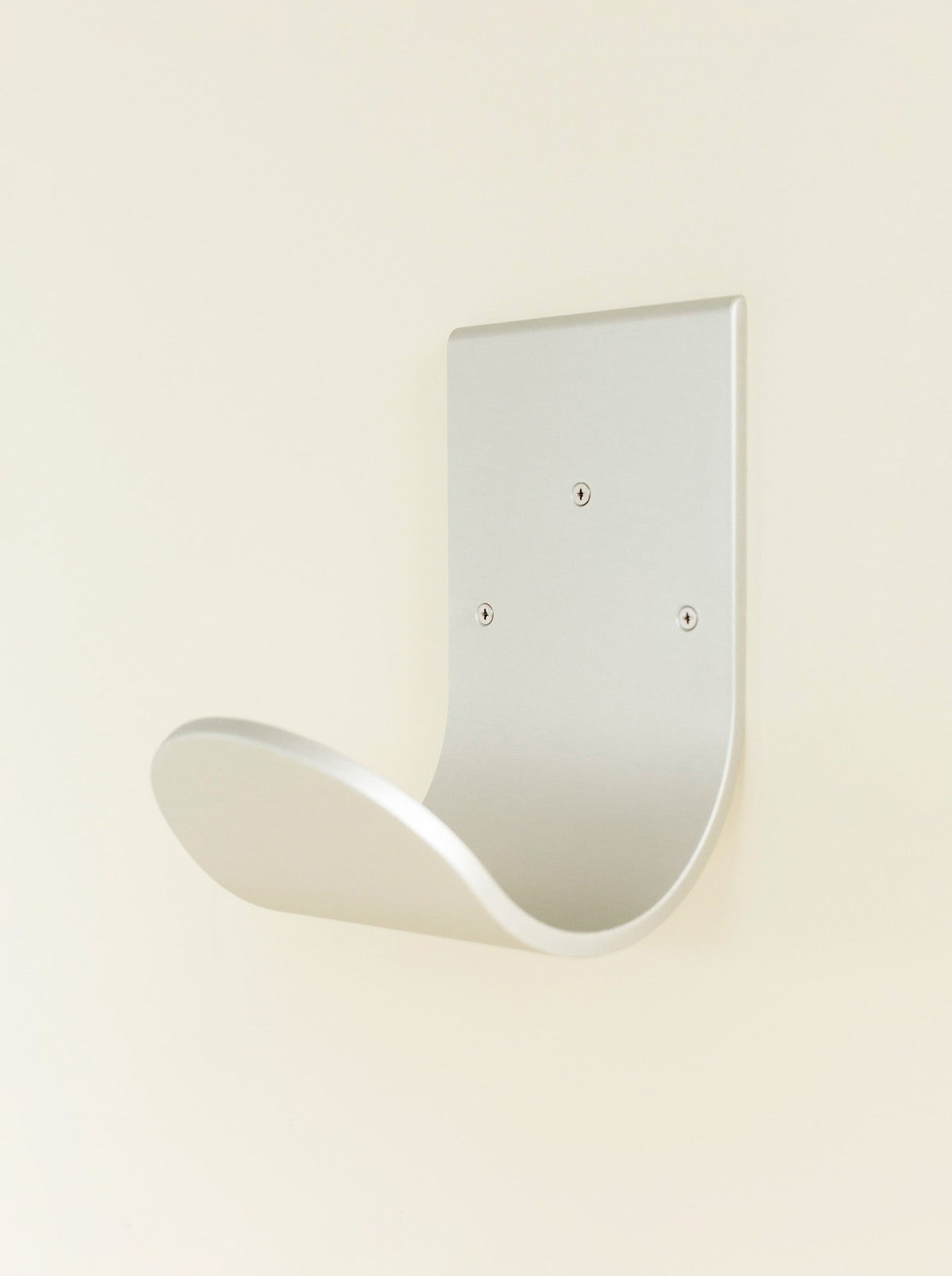 wall mounted hose hanger