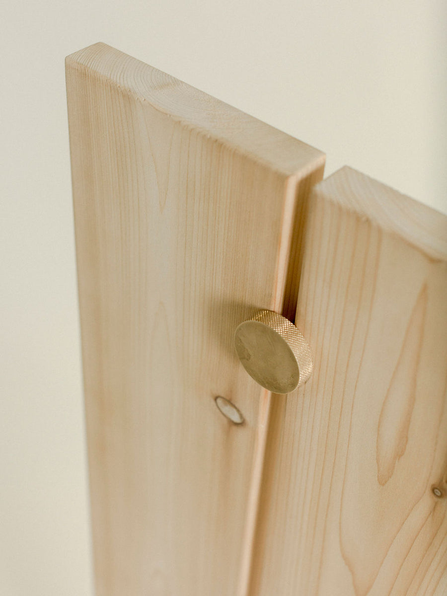 wood bath tray - adjustable brass knob