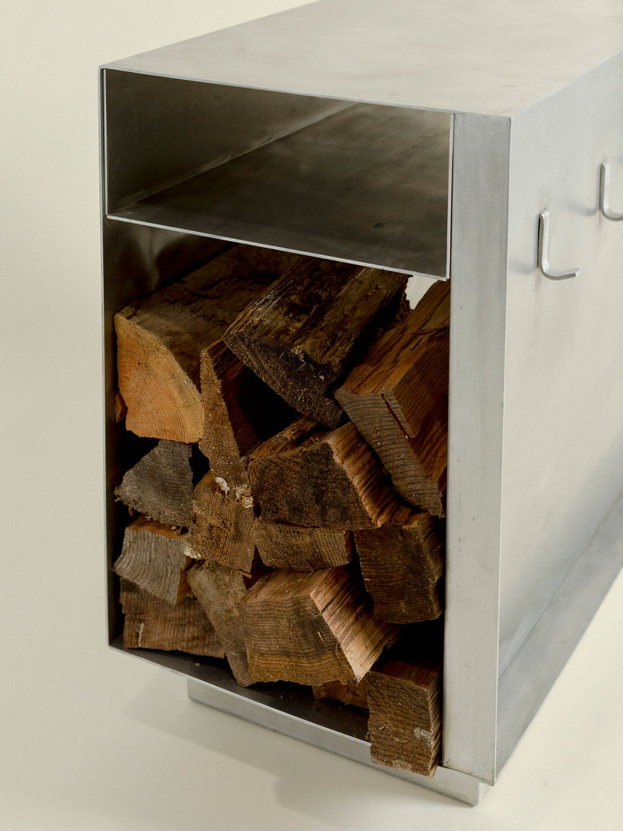 metal firewood holder - detail