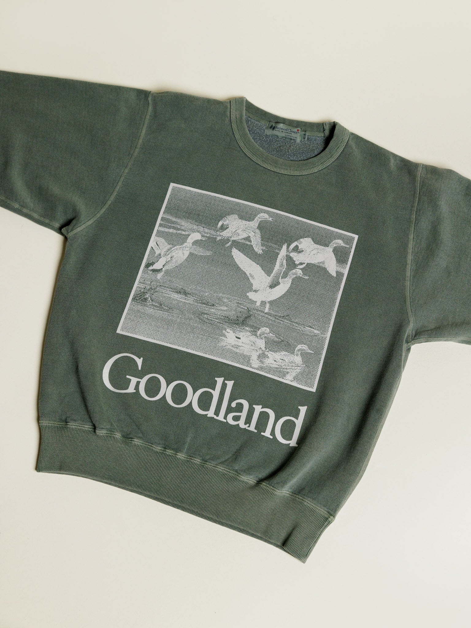 Green vintage-inspired nature sweatshirt