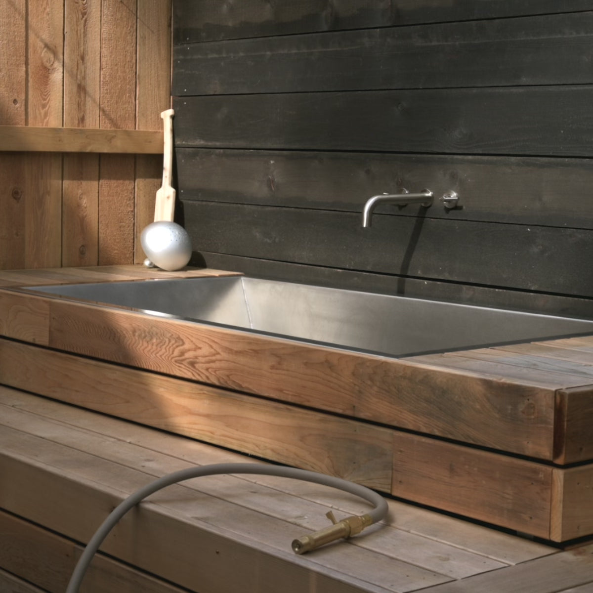 drop in soaking tub for outdoors