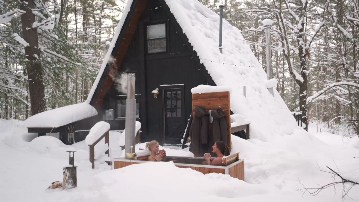 outdoor hot tub by GOODLAND