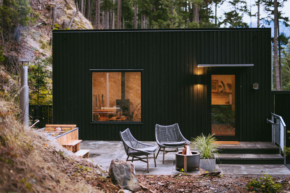 A closer look at Off Grid Cabins With Hot Tub And Private Outdoor Kitchen